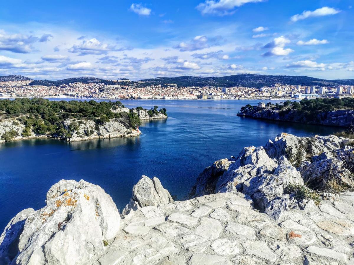 Apartmani Krnic Šibenik Exteriör bild